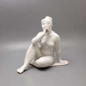 Авторская статуэтка «Натурщица с ромашкой» (Обнаженная), скульптор Малышева Н. А., Дулево, 1950-60 гг.